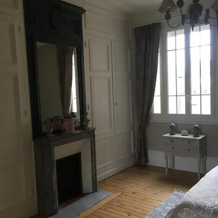 Alojamento de Acomodação e Pequeno-almoço Maison Ulysse