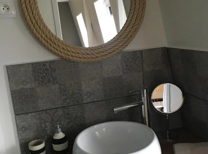 Maison Ulysse Alojamento de Acomodação e Pequeno-almoço 3*