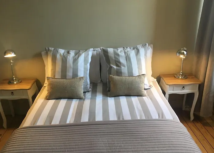 Alojamento de Acomodação e Pequeno-almoço Maison Ulysse